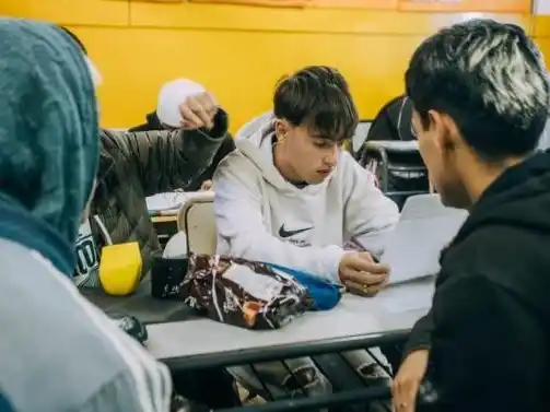 Con estos talleres buscan mejorar las condiciones de empleabilidad de los jóvenes de General Pueyrredon.