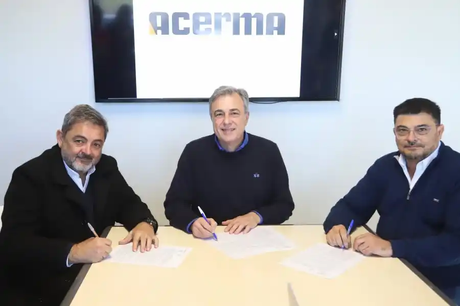 El Municipio firmó un convenio para la relocalización de tres empresas locales