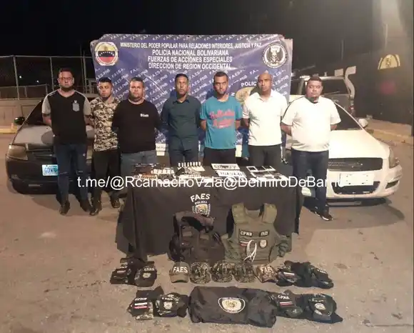 PENDIENTE: capturados 7 sujetos que se hacían pasar por FAES