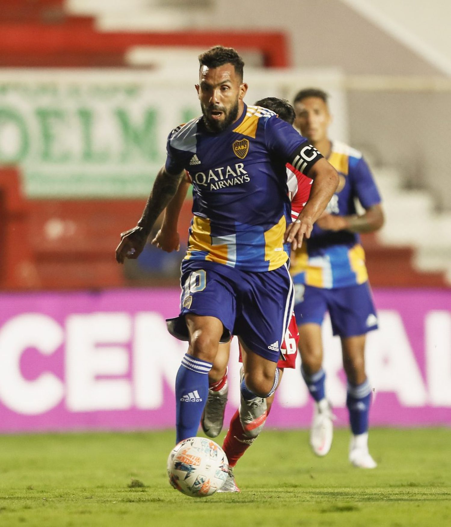 Tevez y Andrada, otras dos bajas para mañana