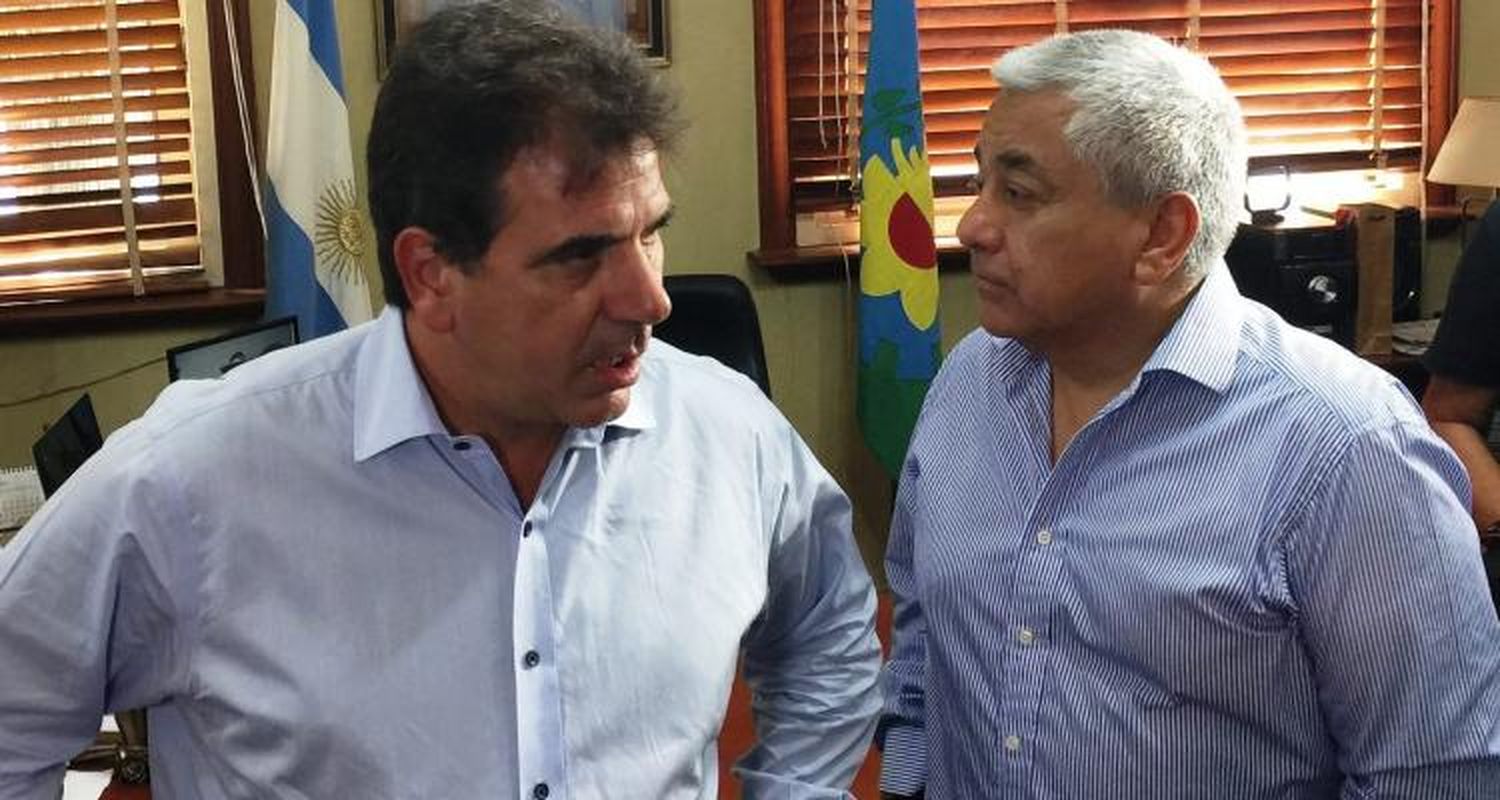 Policía Comunal: El ministro Ritondo firma convenio de traspaso de la Local a la Comisaría