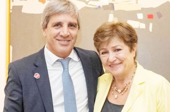 El directorio del FMI se reunirá este viernes para votar la aprobación del nuevo acuerdo con la Argentina