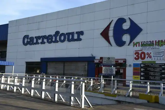 Tres grandes cadenas abren hoy sus puertas