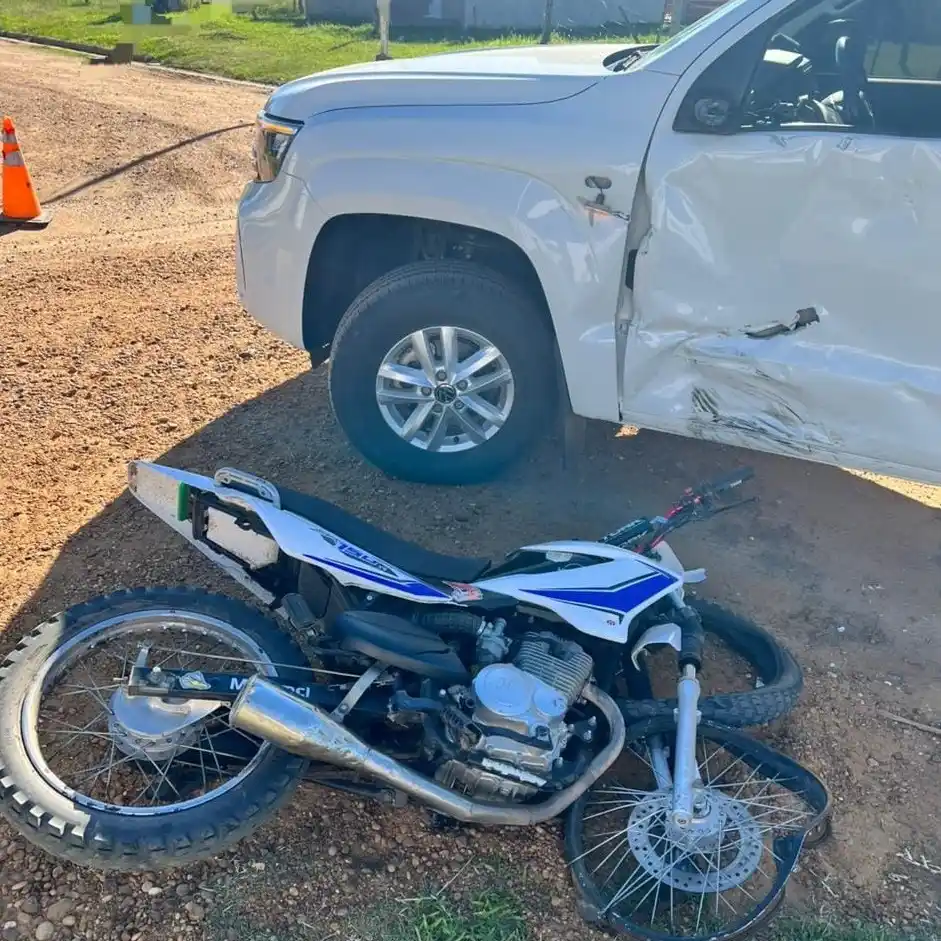 Un motociclista menor de edad resultó gravemente herido tras un accidente de tránsito