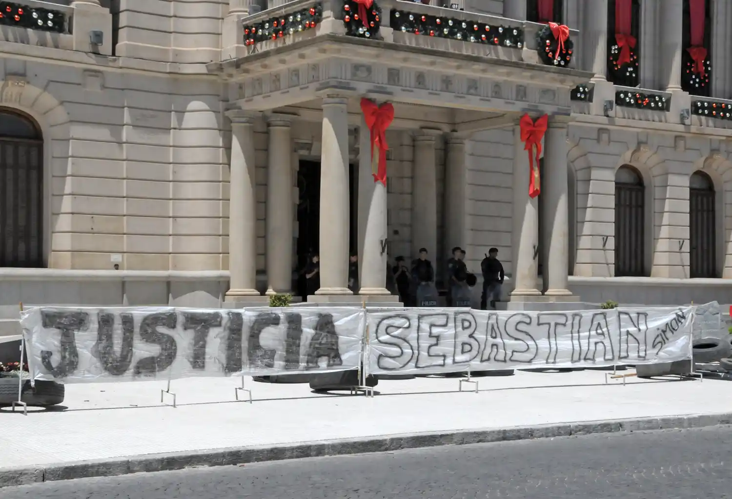 El reclamo de prisión para el exfuncionario se contrapone con el criterio de la Cámara