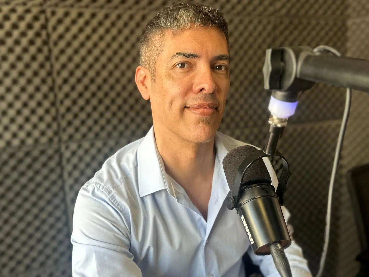 Juan Marcelo Silva, presidente del Colegio de Psicólogos Distrito IX y vicepresidente del Consejo Superior de la Provincia de Buenos Aires, en Ecos Radio.