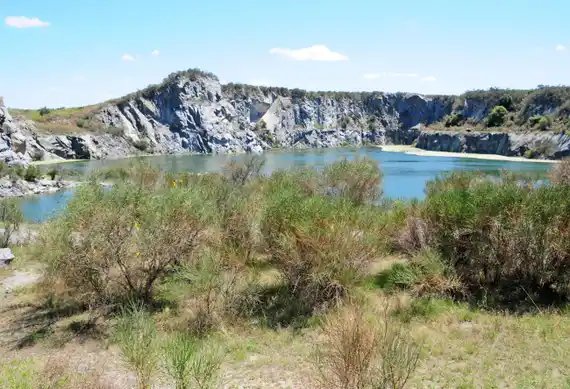 Presentarán el proyecto del “Geoparque Tandilia y los picapedreros”