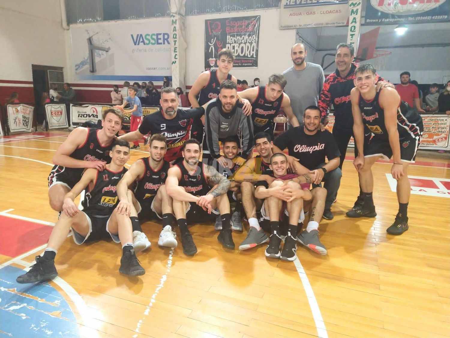 El clásico fue de Atlético; victorias de Olimpia y Sportsman