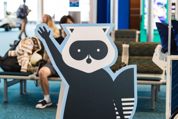 New Transcontinental Services by Porter Airlines: Ottawa to Vancouver and Edmonton