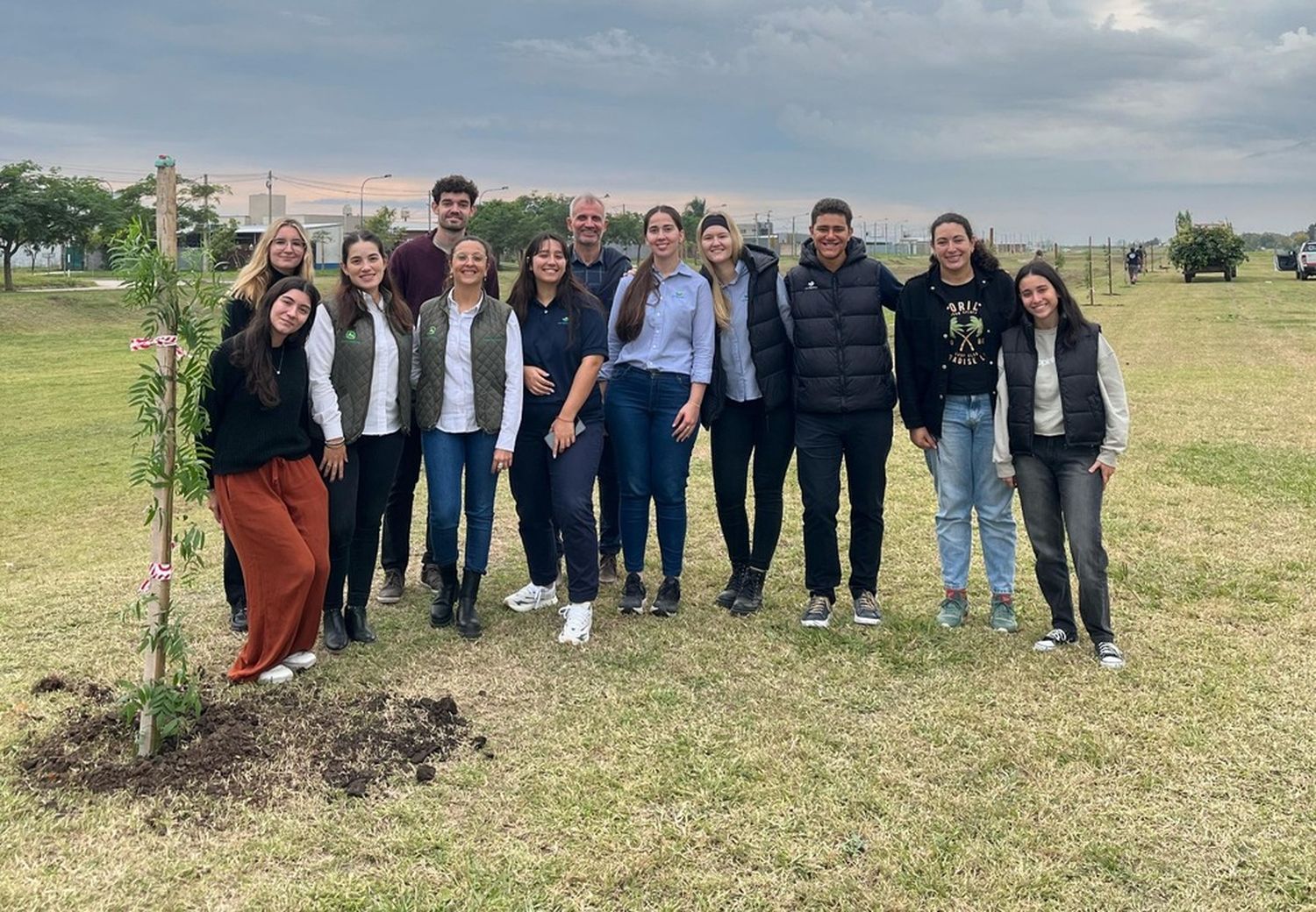Forestación: Avanza el corredor biológico con la plantación de nuevos ejemplares