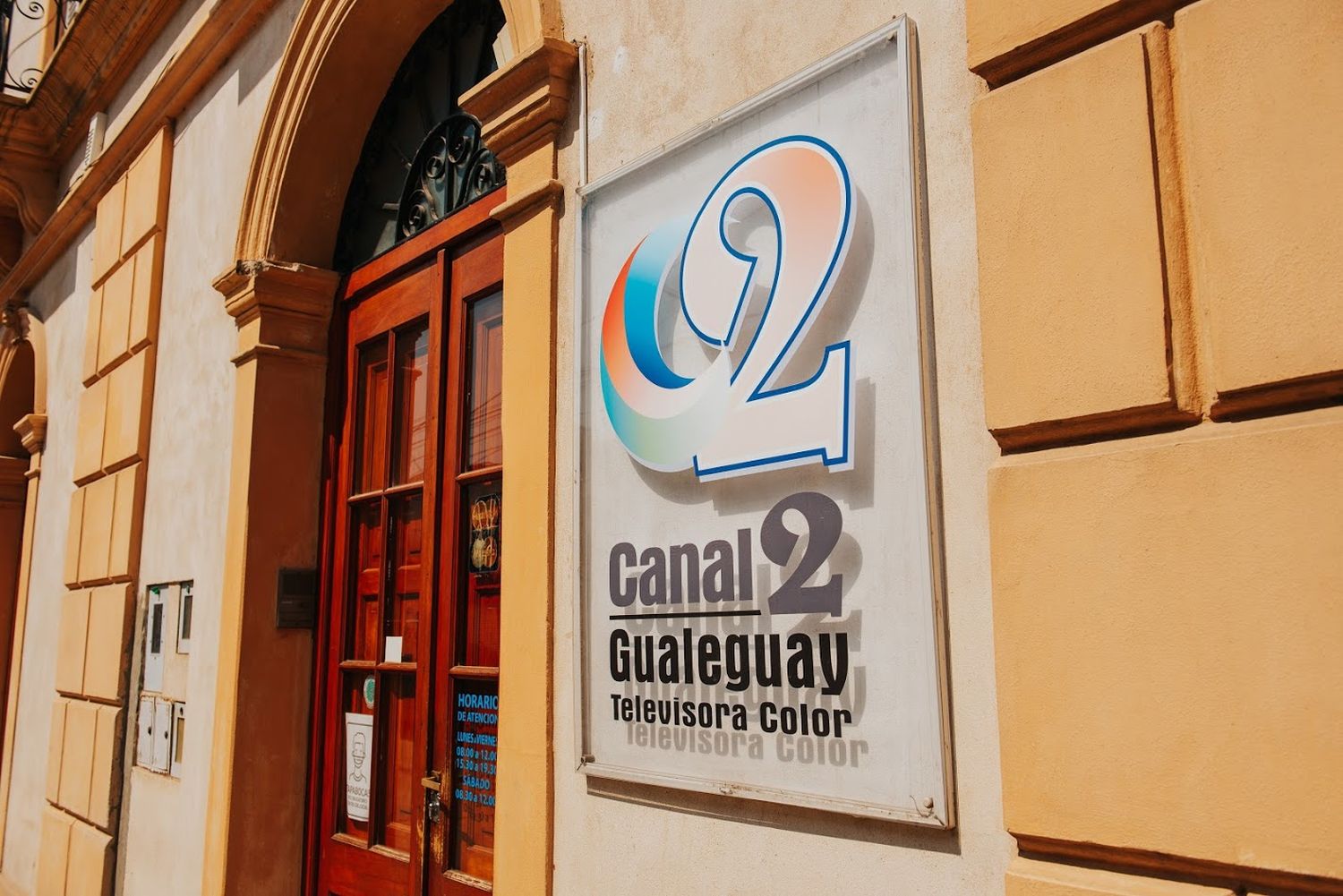 Canal 2