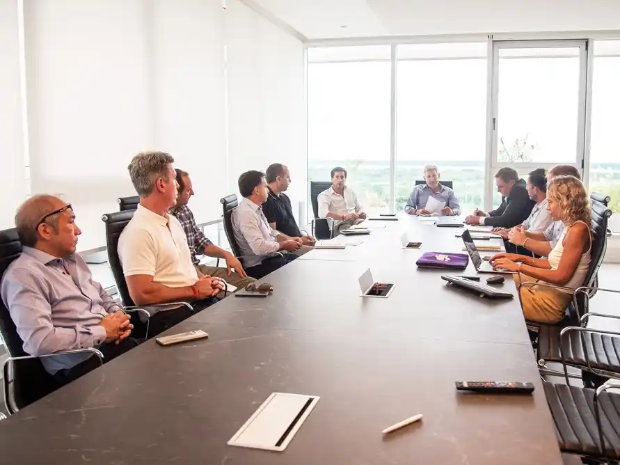 La provincia consolida proyectos con financiamiento internacional para obras viales