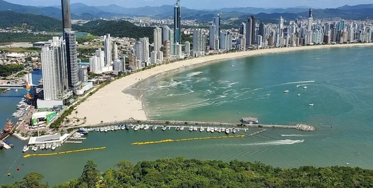 La mayoría de los afectados había contratado para ir a Camboriú este verano