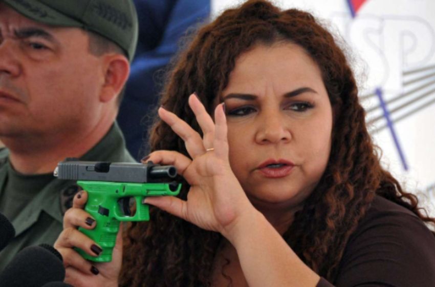 La Argentina le prohibió la entrada a una funcionaria chavista