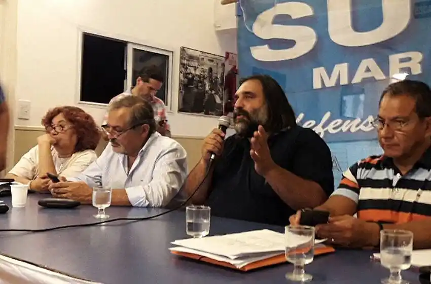 Docentes: "El Gobierno en privado dice una cosa y en televisión otra"