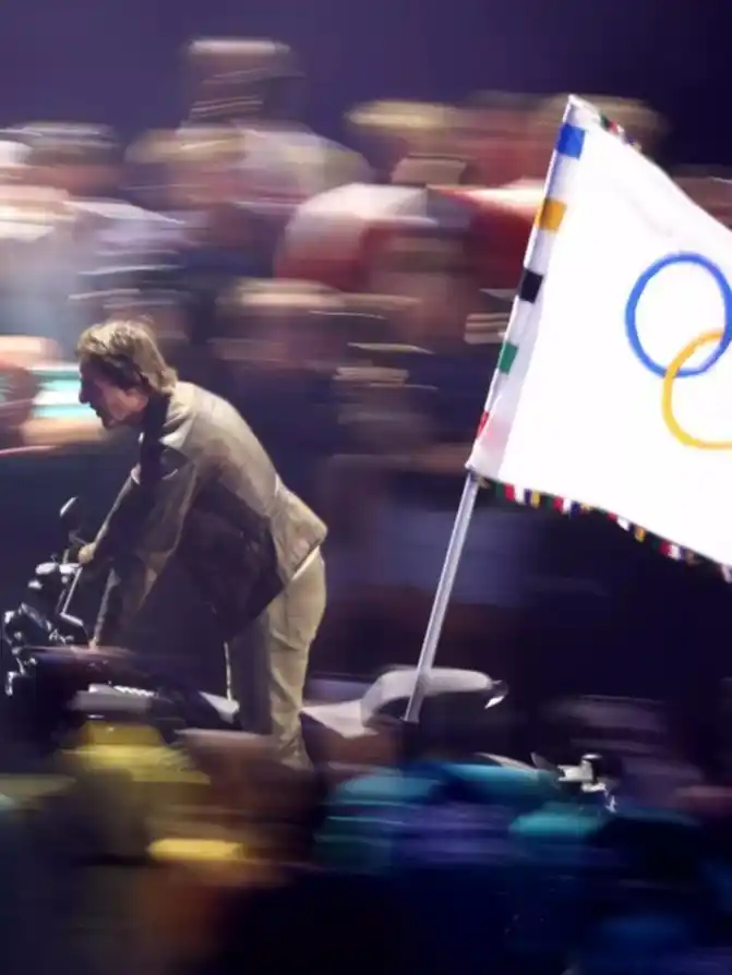 Video: Tom Cruise y una impresionante presentación en el cierre de los Juegos Olímpicos de París
