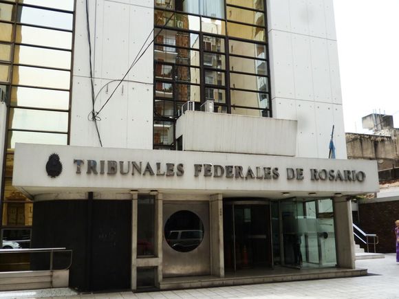 Judiciales profundizan las protestas: el miércoles habrá un apagón informático en Rosario y paro nacional el viernes