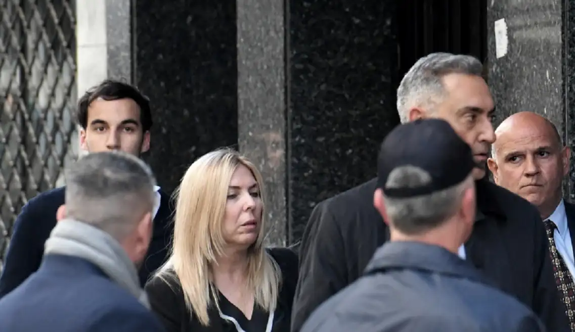 La Vicepresidenta declaró como testigo ante la jueza que la visitó en su domicilio