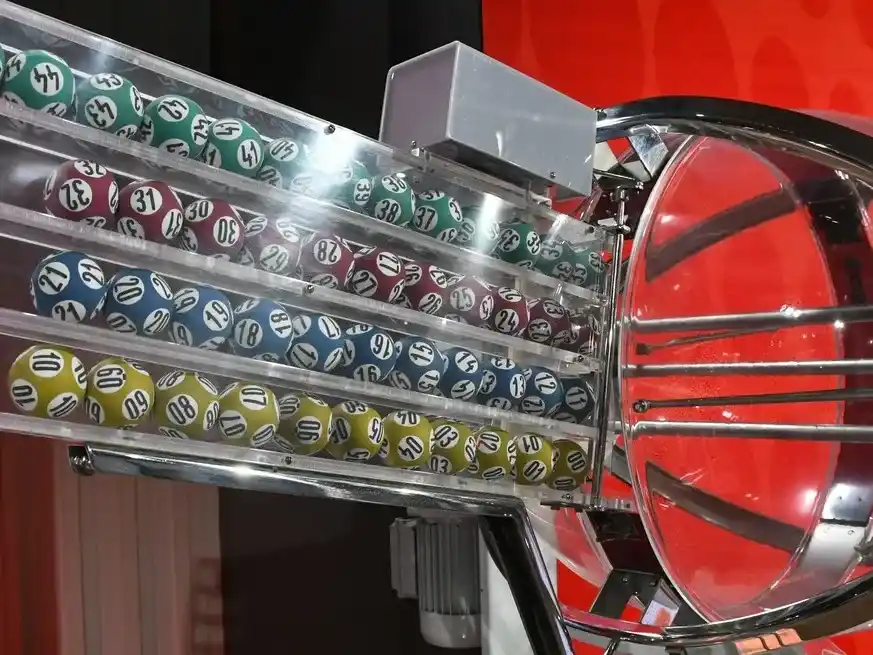 Sorteo de Quini 6. Foto: Manuel Fabatía.