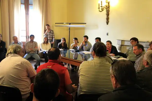 Reclaman medidas ante el avance de los súper orientales 