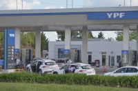 YPF y Axion también aumentaron 37% el precio de sus combustibles