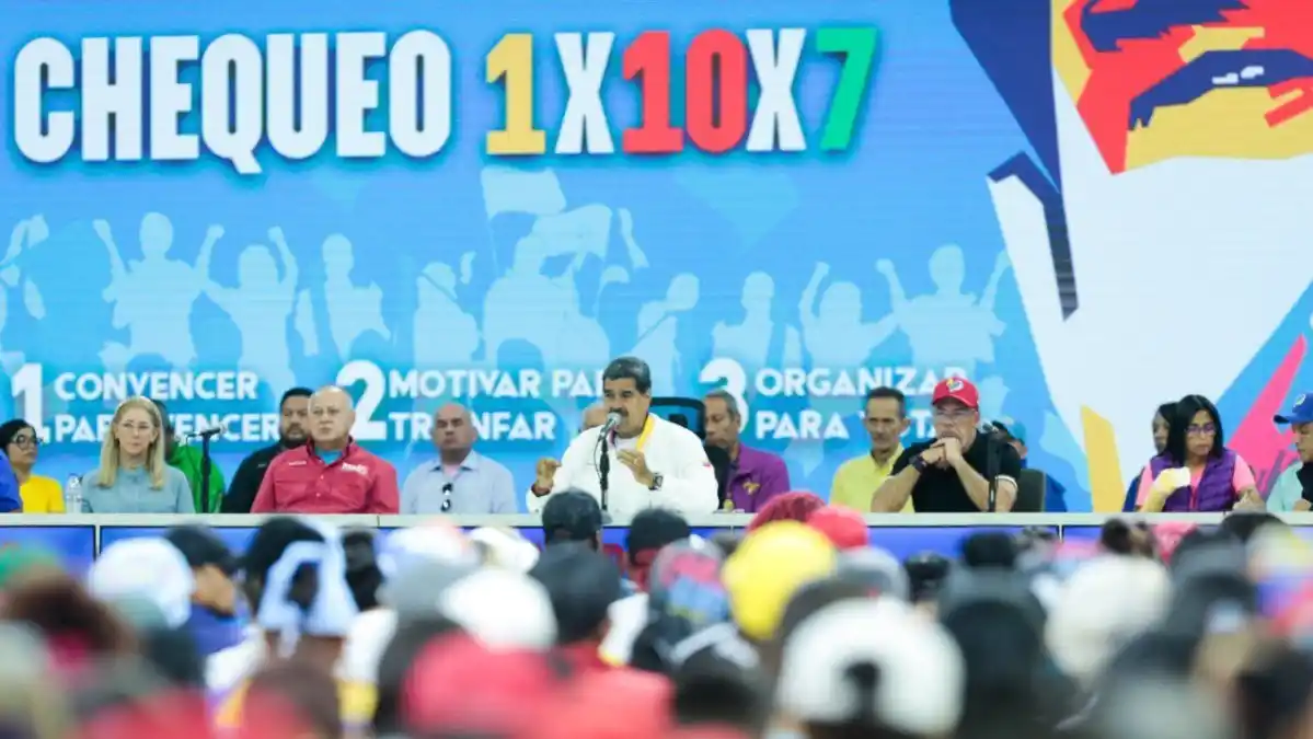 Maduro convoca a la creación de un FRENTE NACIONAL ANTIFASCISTA