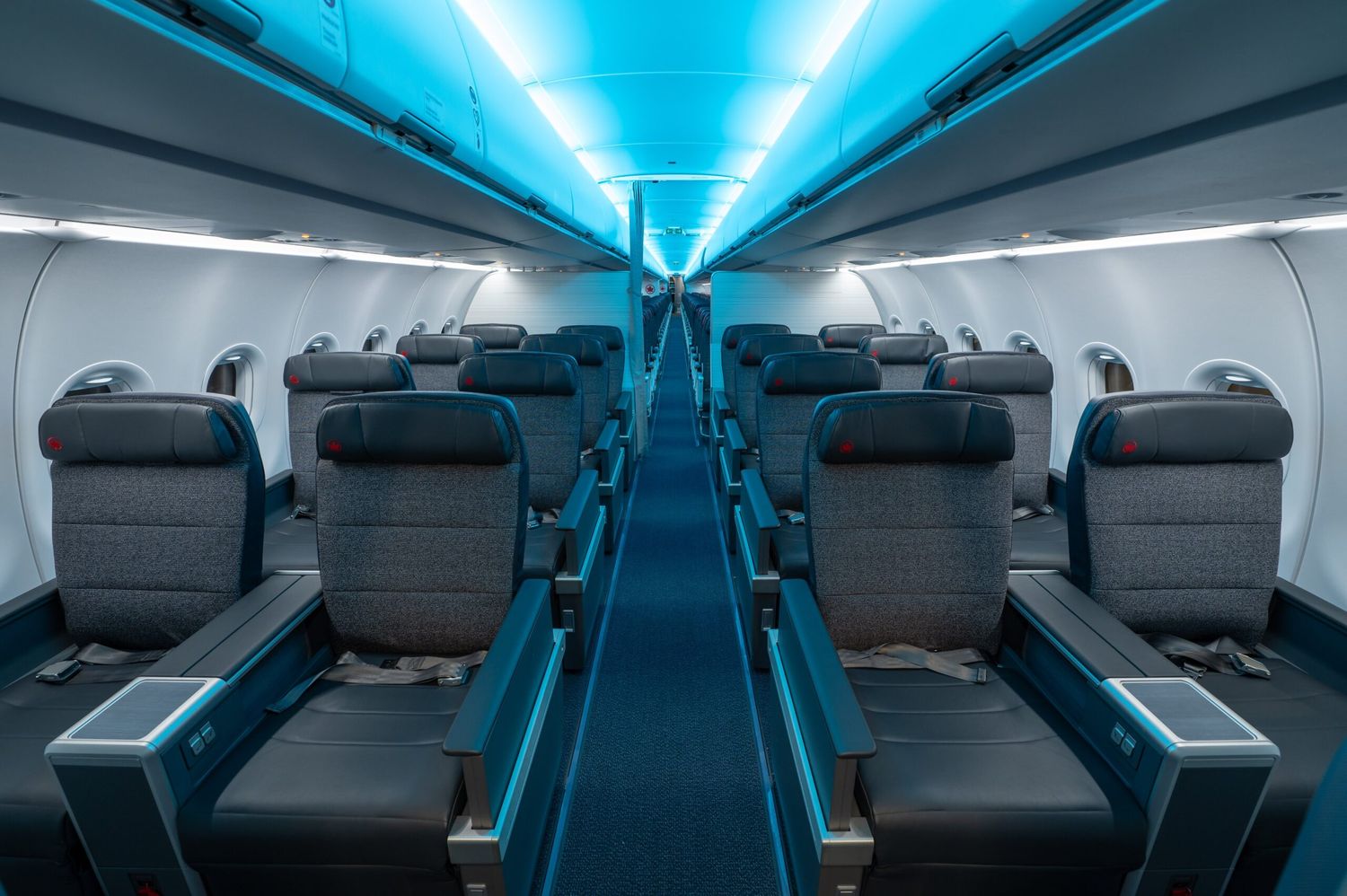 Air Canada unveils its new Airbus A320 and A321 cabins