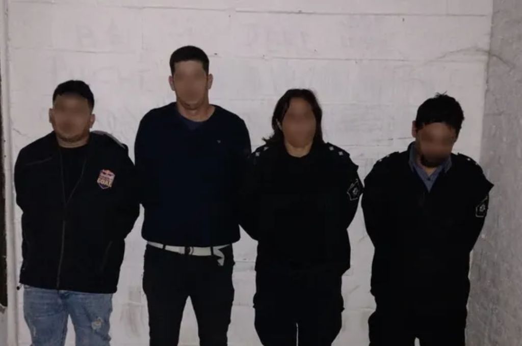 Rosario: detuvieron a 2 policías truchos y a una exagente a punto de hacer un falso operativo policial
