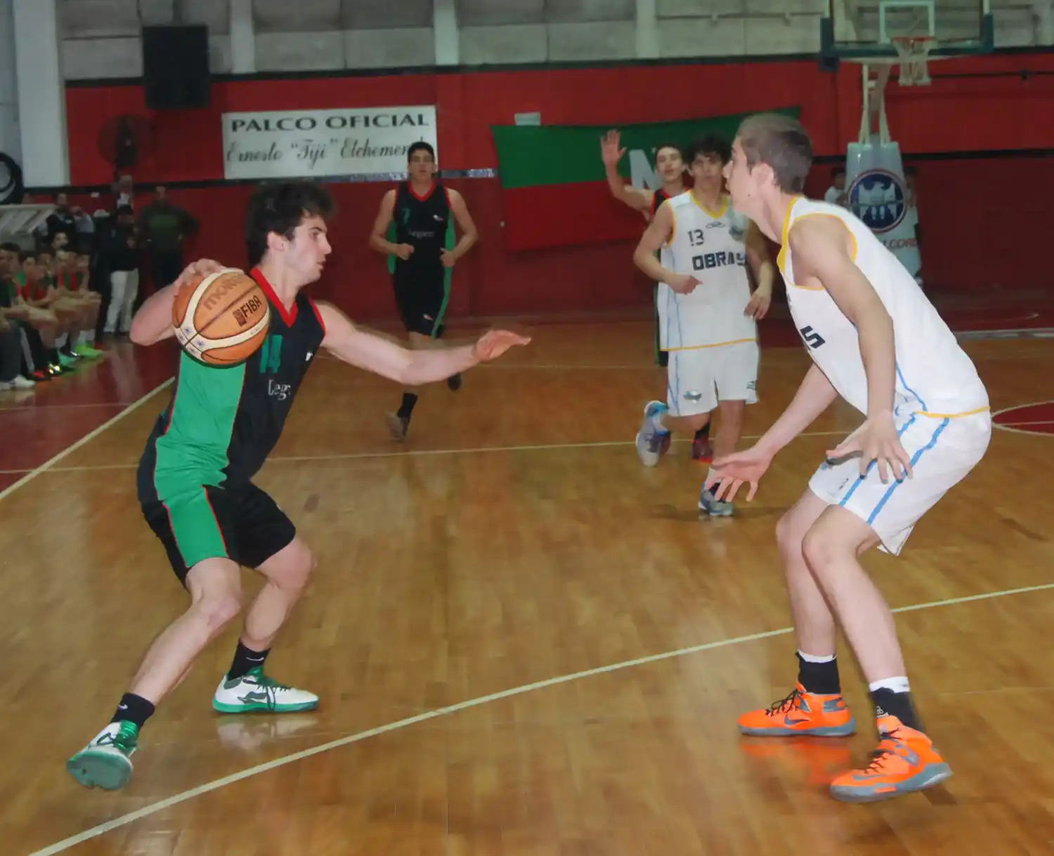 Neptunia perdió con Obras y ante Regatas  va por un lugar en la final 