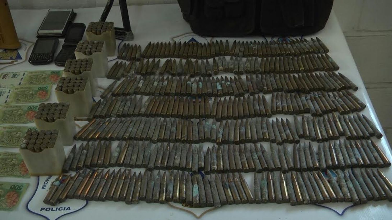 Los delitos de la "Banda del FAL", desbaratada en el Conurbano