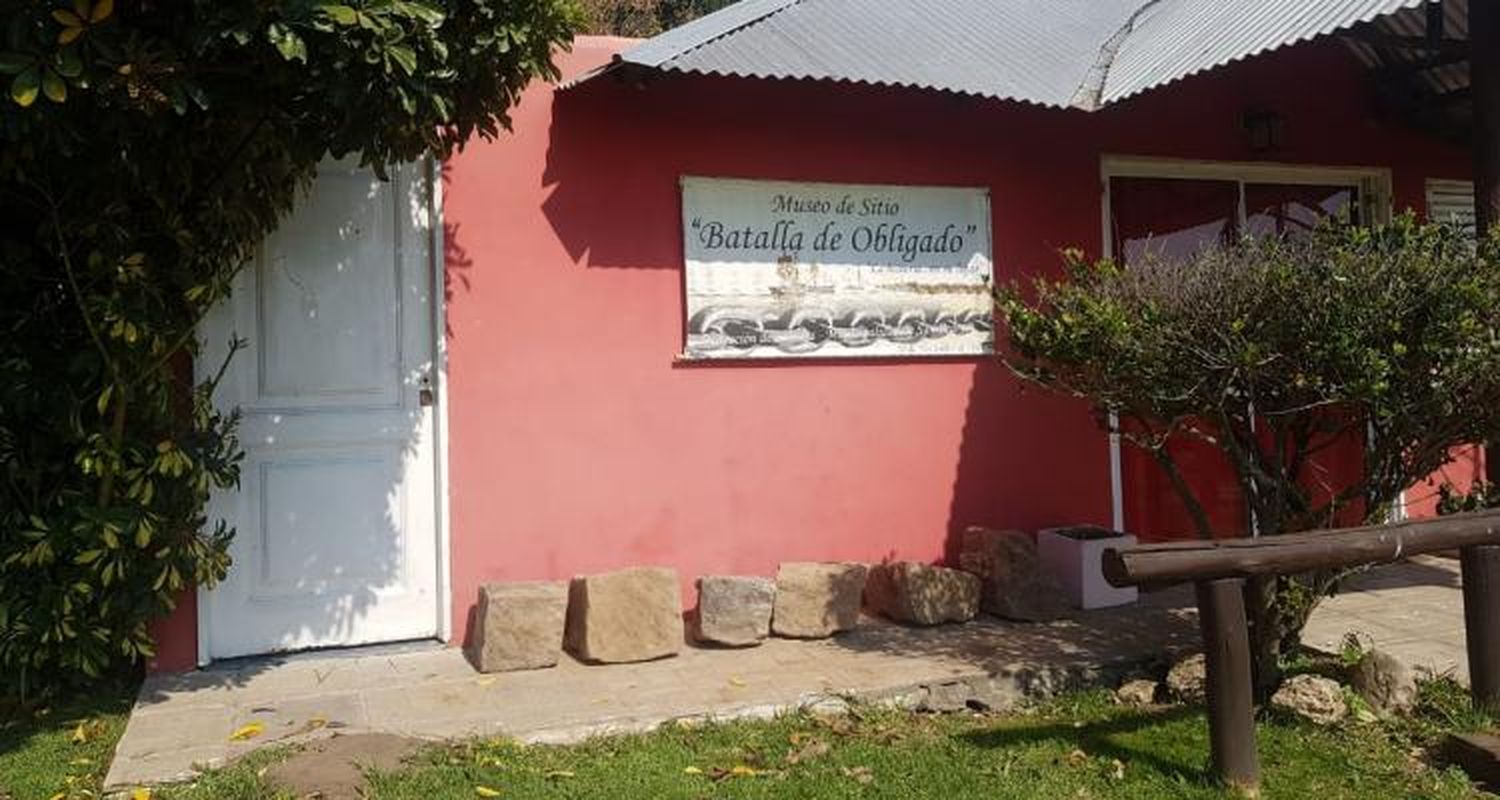Terminó la tercera campaña de los arqueólogos en Vuelta de Obligado: Sacaron restos del antiguo monolito y los resguardaron en el museo