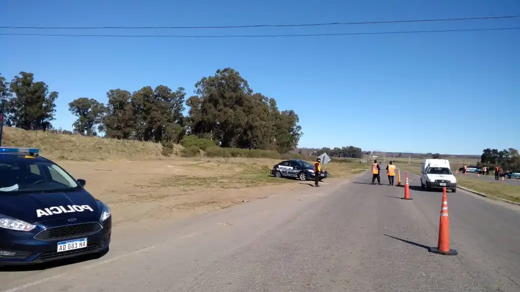 Efectivos de la Policía Federal realizan un operativo en Tandil