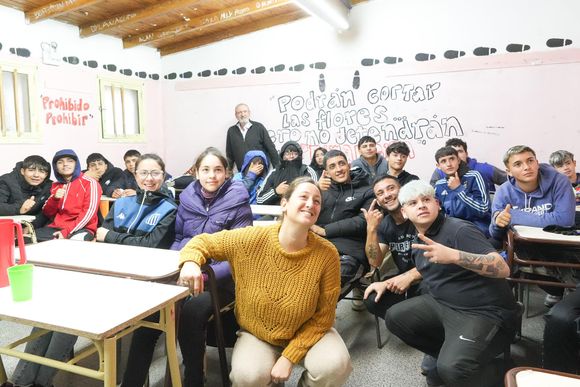 El rap llega a colegios de toda la ciudad con el programa “El freestyle va a la escuela”