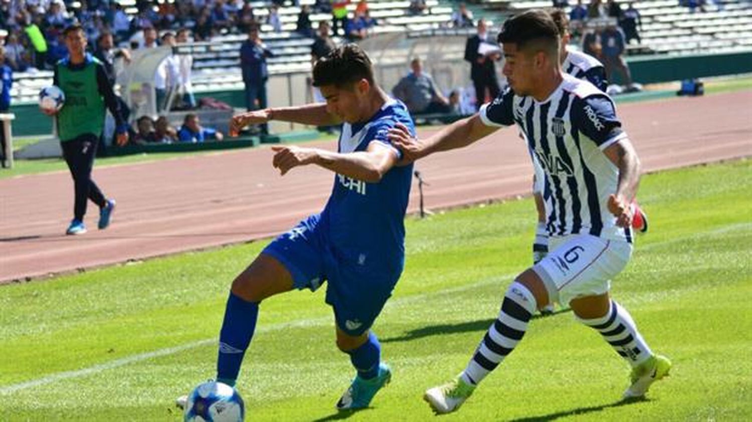 Talleres y Vélez empataron sin goles