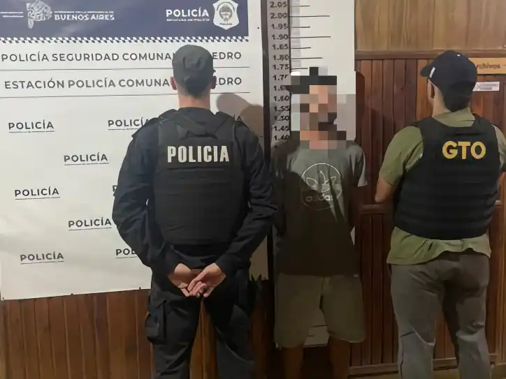 El sujeto fue trasladado a la Comisaría.