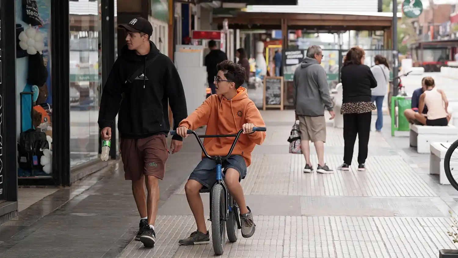 Cambio de mes. Para la actividad turística del verano