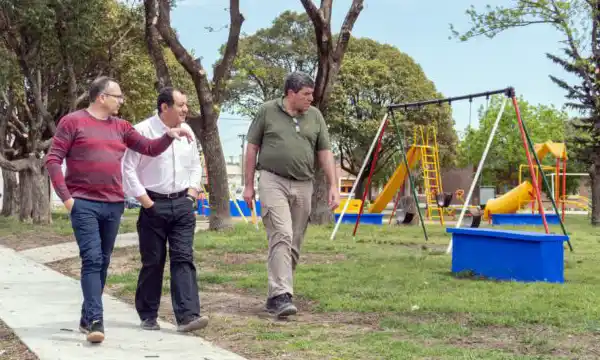 Ampliación. Marini recorrió la plaza Pologna