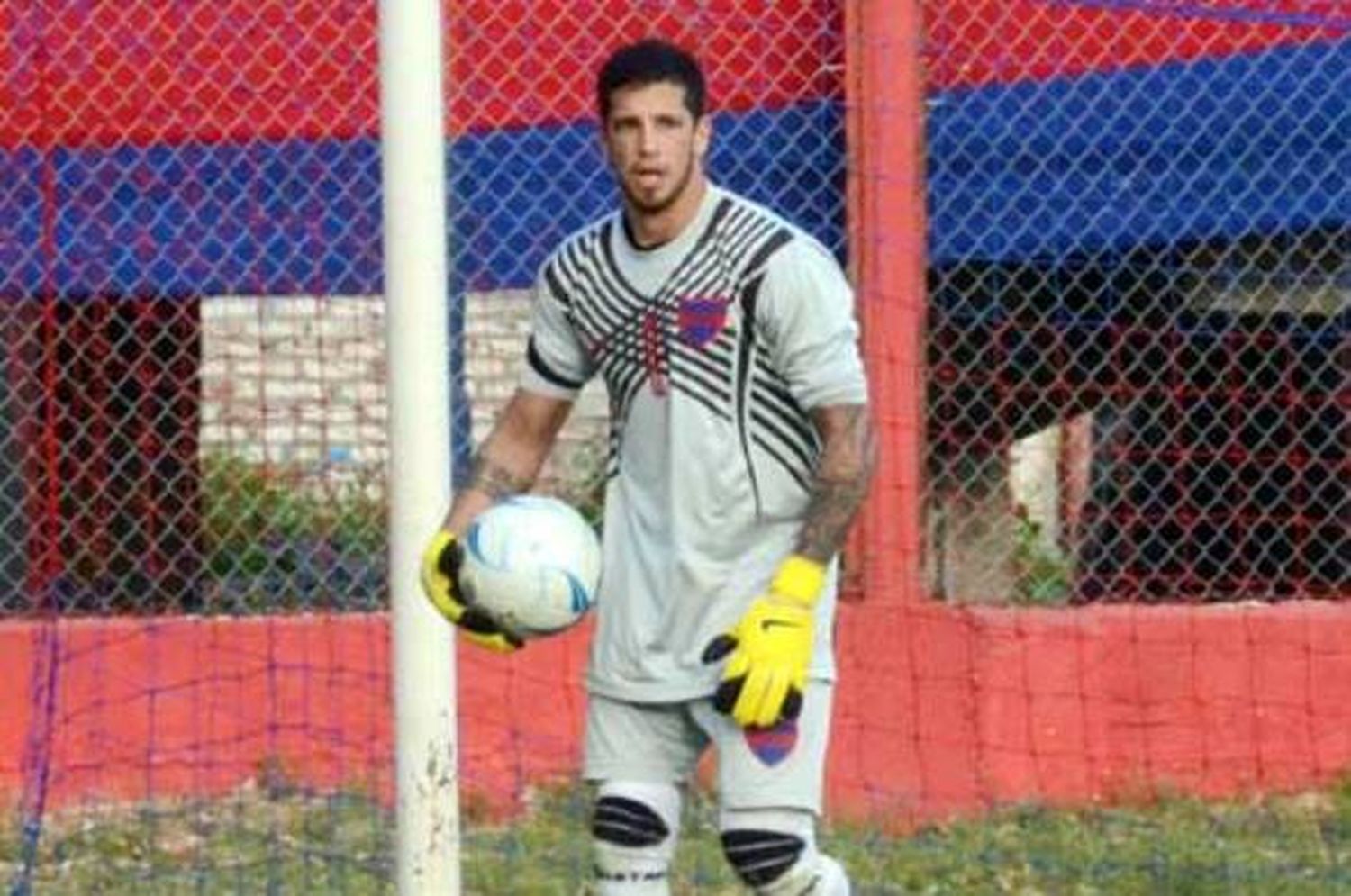 Juan Francisco Rago: “Jugar en Alvarado sería seguir los pasos de mi viejo”