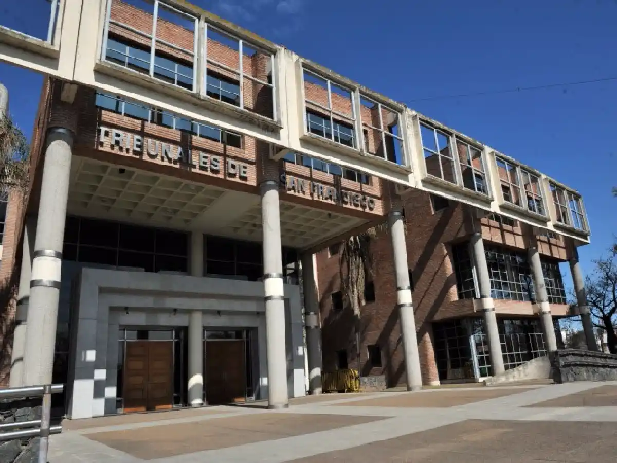 Piden la probation para dos egresados de la UTN acusados de plagio