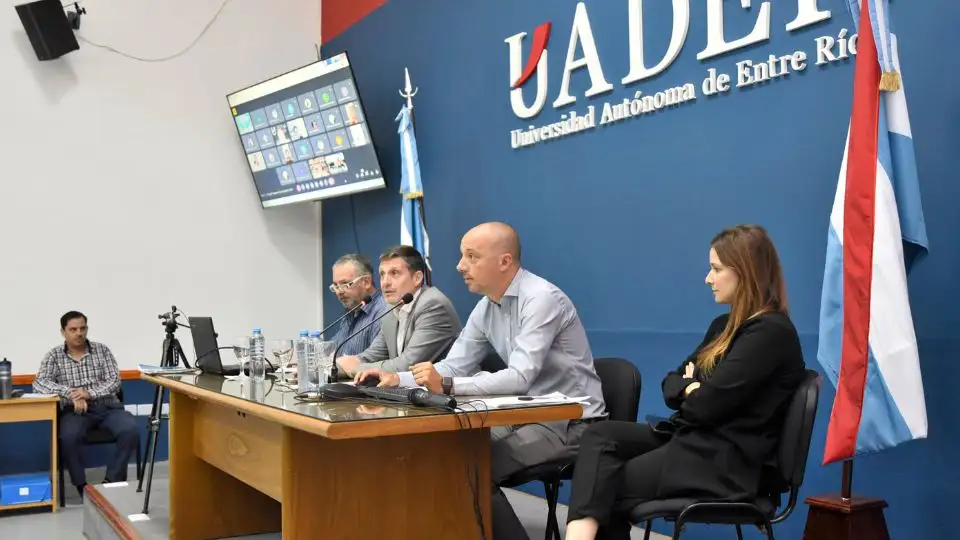La Universidad Autónoma de Entre Ríos aprobó la paridad de género en la conformación de los órganos colegiados