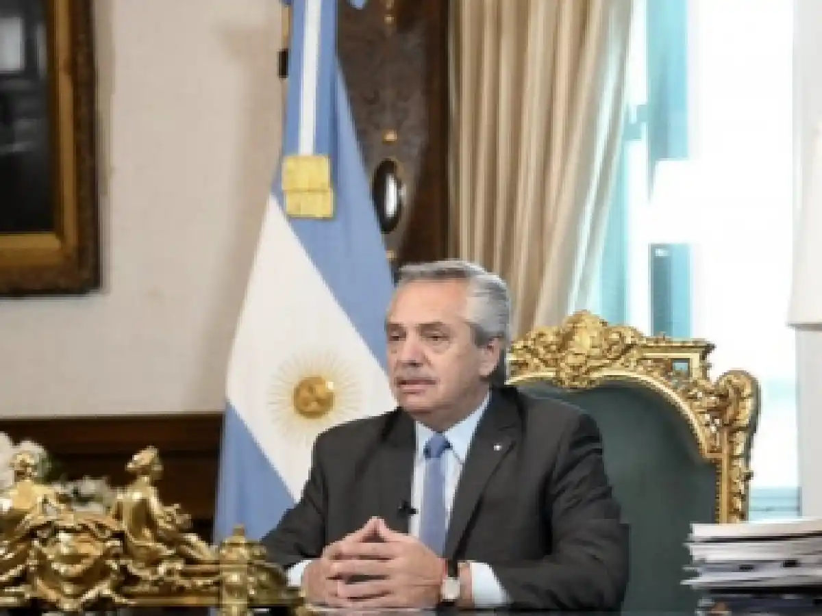 Fernández: "Tras la pandemia hay que centrar esfuerzos en salud mental y reproductiva"