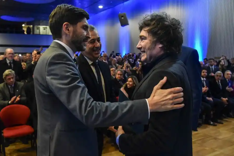 Pullaro: “Queremos pedirle al gobierno nacional que mire al interior productivo"