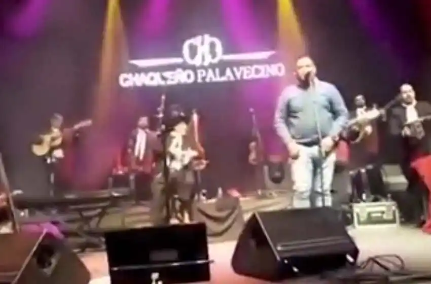 Difunden el video por el cual el Chaqueño Palavecino es denunciado por maltrato a un músico