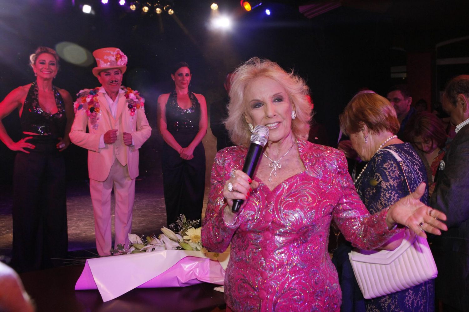 Mirtha Legrand disfrutó de "Flowers"