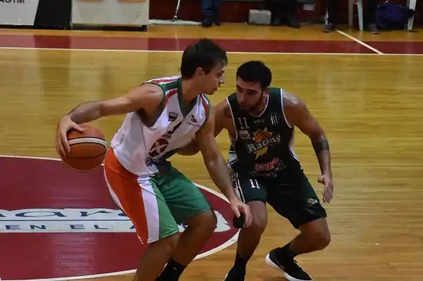 Neptunia recibe a Racing: promesa de gran partido en el Marangatú