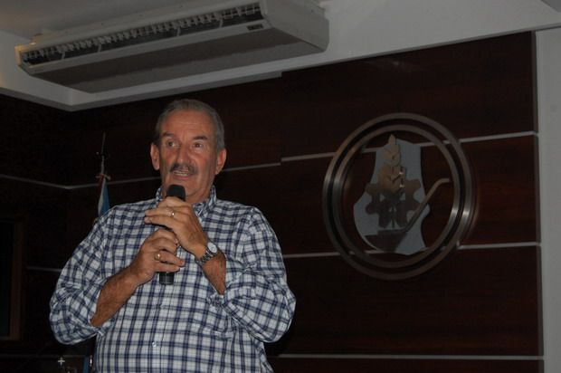 Oscar Montero: “El síntoma de la crisis la encontramos en el desempleo