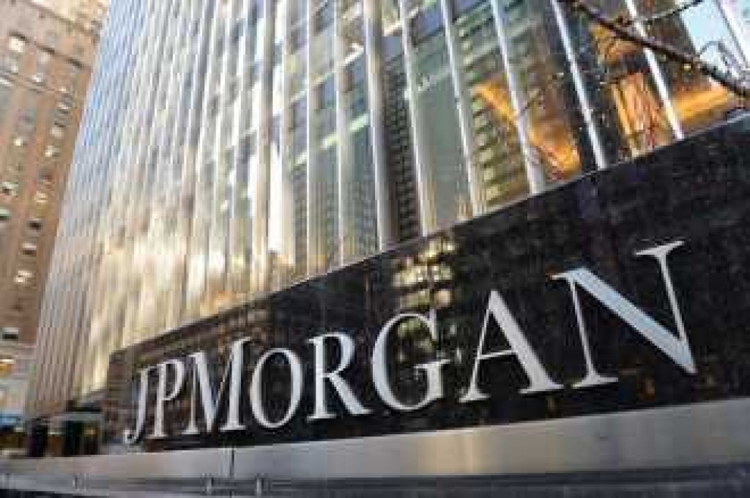 JP Morgan recortó la expectativa de inflación para el 2024.