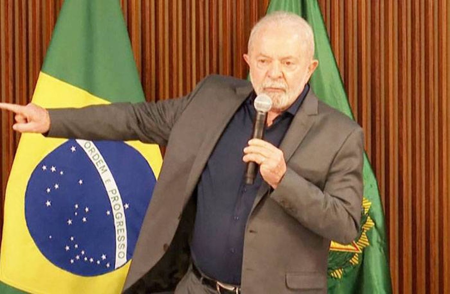 Lula llamó a enfrentar el �Snuevo monstruo⬝ de la  �Sextrema derecha fanática⬝