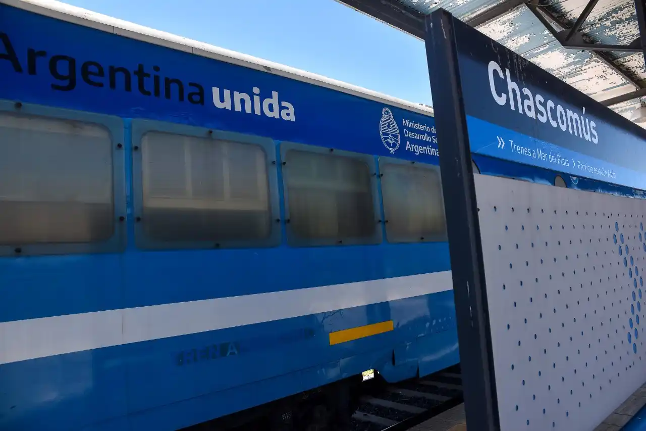 Se levantó el Paro de trenes de hoy tras encuentro entre autoridades del Ministerio de Transporte de la Nación y el gremio de La Fraternidad