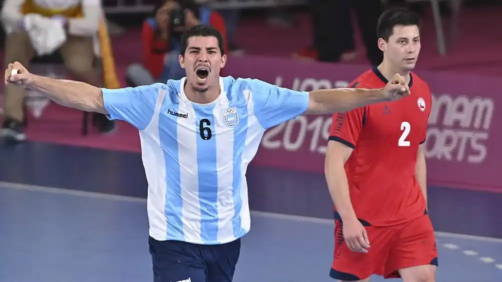 Simonet, máxima figura del seleccionado argentino de handball, jugará después de seis meses